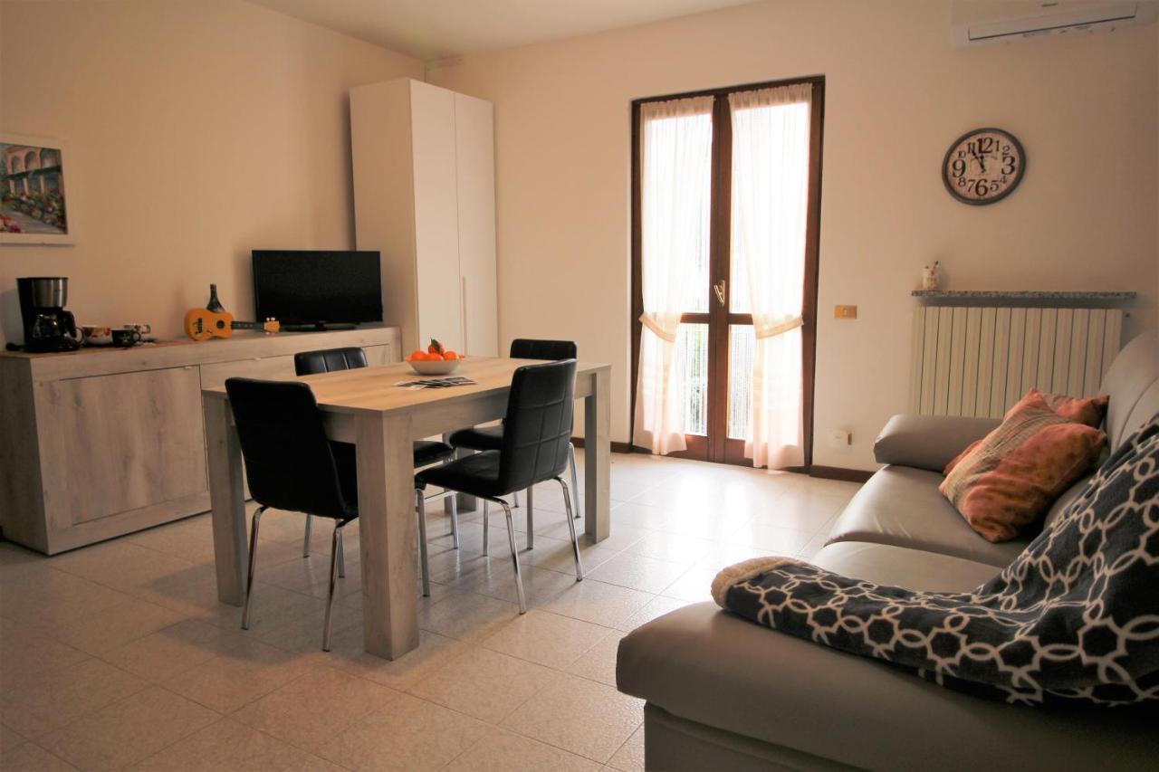 Casa Vacanze Doralice Barzana Esterno foto