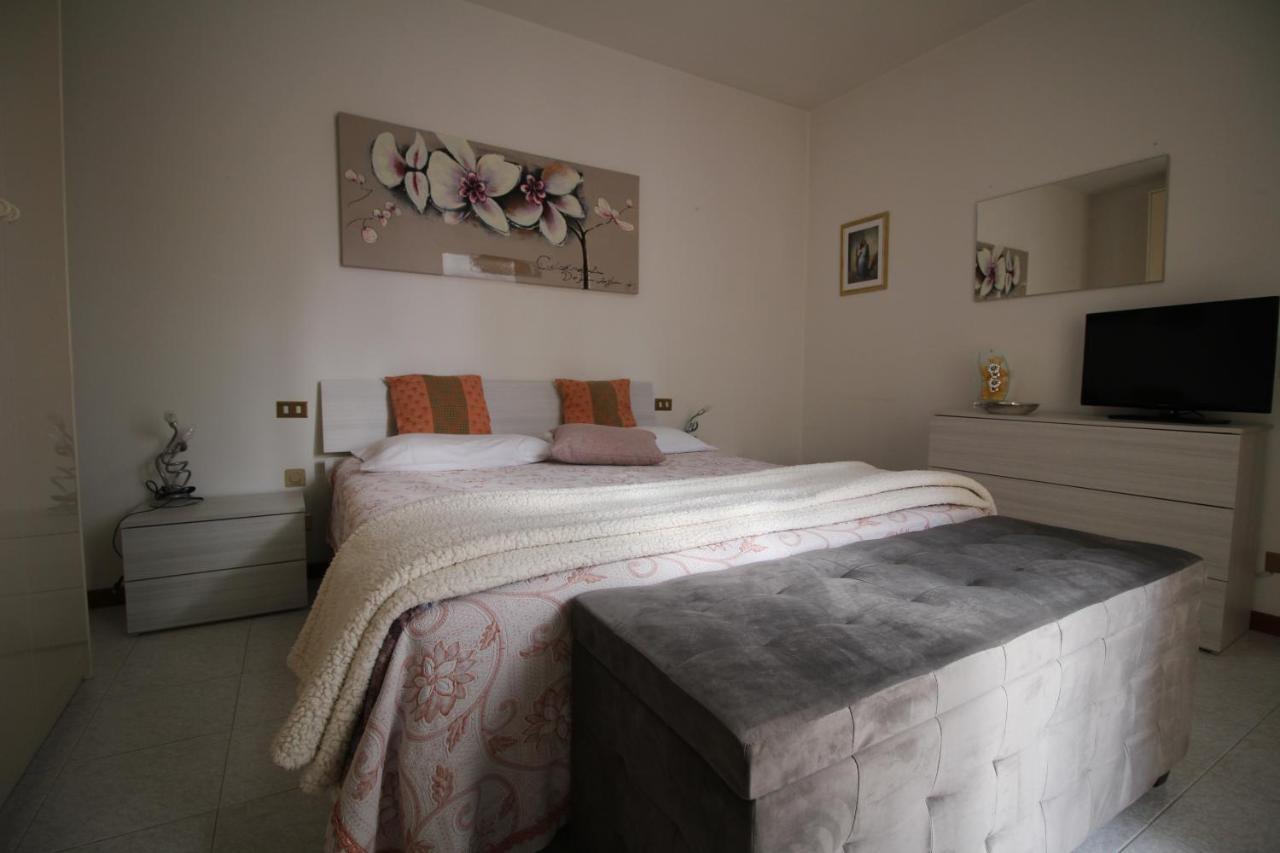 Casa Vacanze Doralice Barzana Esterno foto