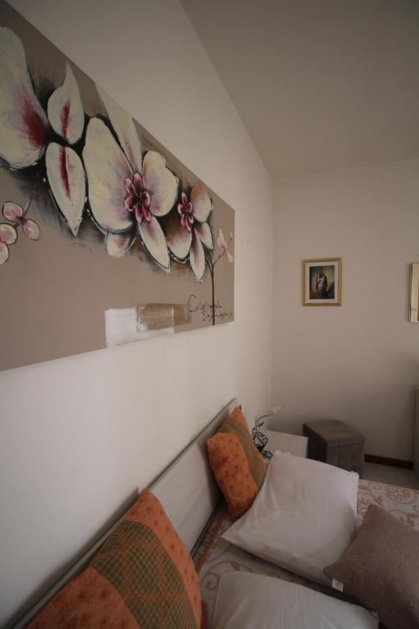 Casa Vacanze Doralice Barzana Esterno foto