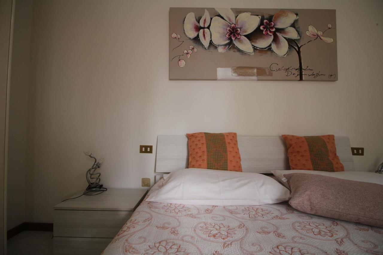 Casa Vacanze Doralice Barzana Esterno foto