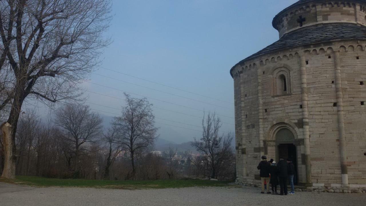 Casa Vacanze Doralice Barzana Esterno foto